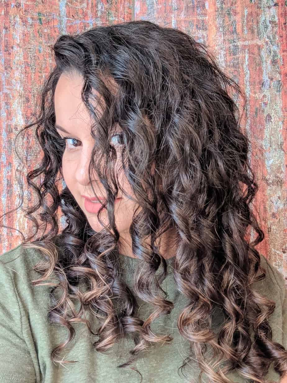 How To Properly Clarify When Following The Curly Girl Method - The Holistic  Enchilada