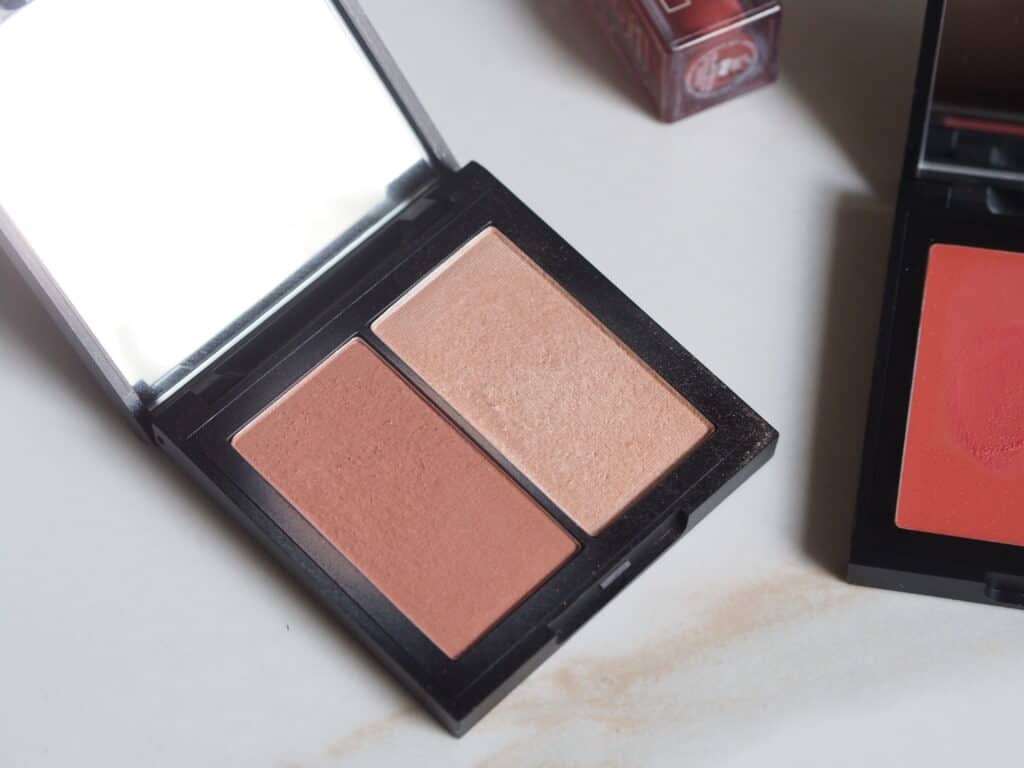 Kosas Contrachroma Color & Light palette review