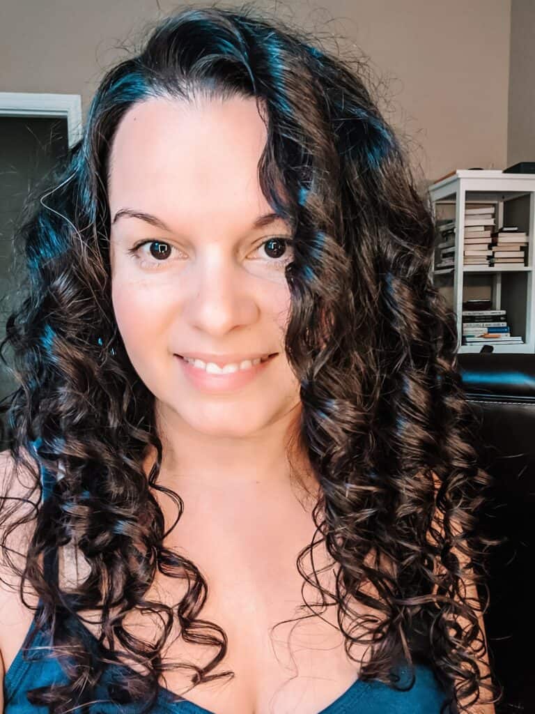 flaxseed gel on curly hair