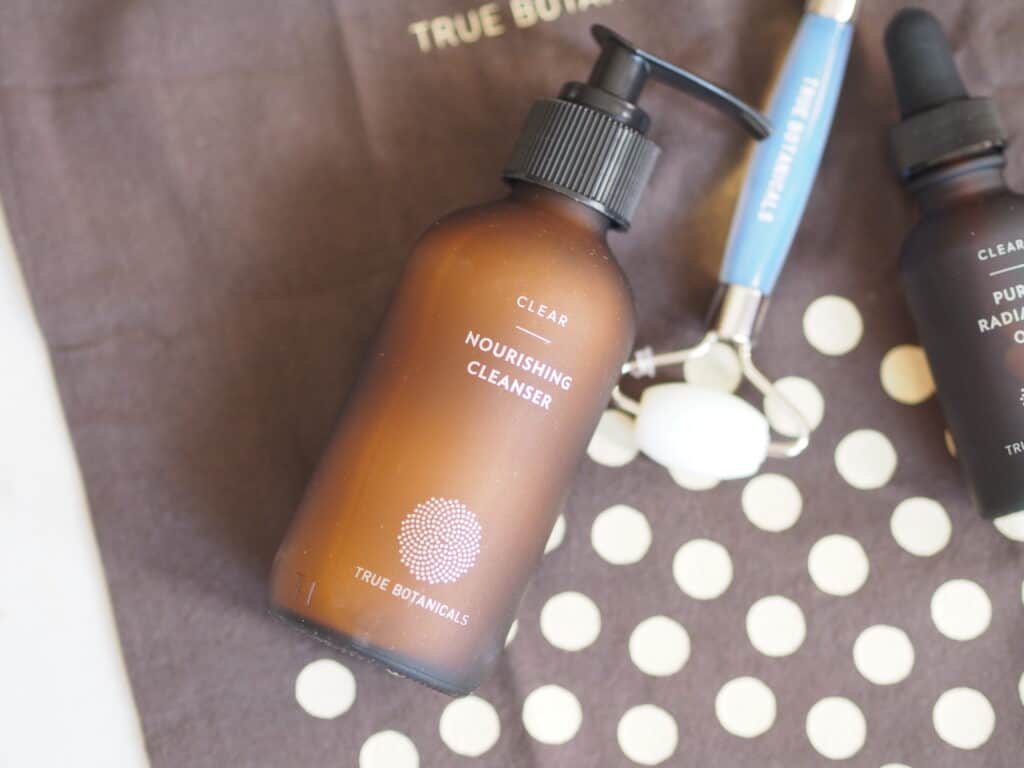 True Botanicals Clear Nourishing Cleanser