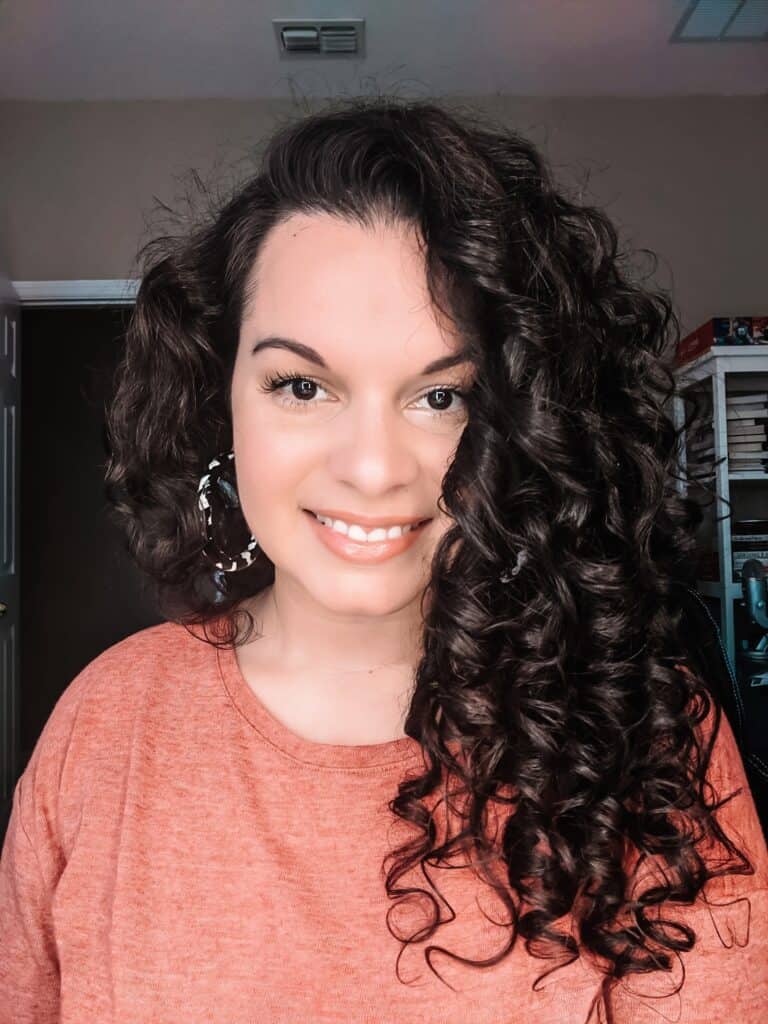 curly hair tips for winter