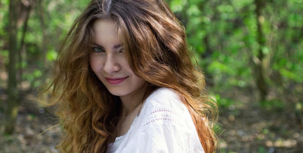 girl with beach wave perm