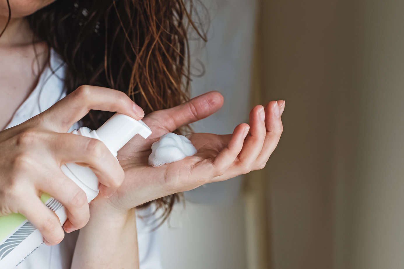 Top 10 Best Mousses for Curly Hair of 2024 The Holistic Enchilada